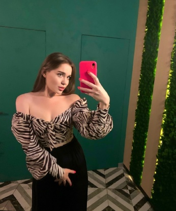Надежда, 22